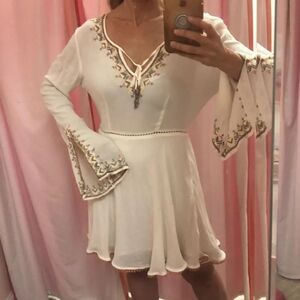 Eoote Cream gauze embroidered bohemian dress M